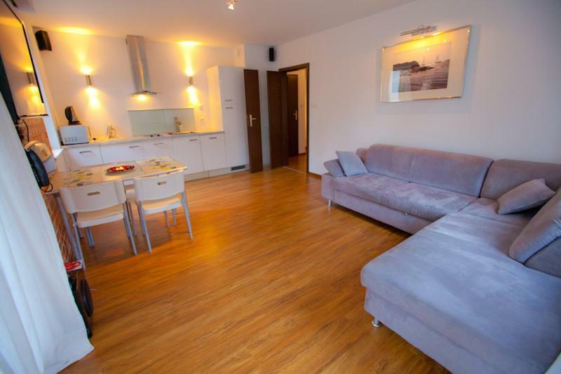 Ferienwohnung Amber Jurata Exterior foto