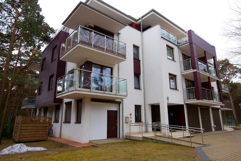 Ferienwohnung Amber Jurata Exterior foto